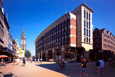 RICOSTRUZIONE DELLA WAAGSTRAAT NEL CENTRO STORICO DI GRONINGEN, OLANDA, 1991-1996